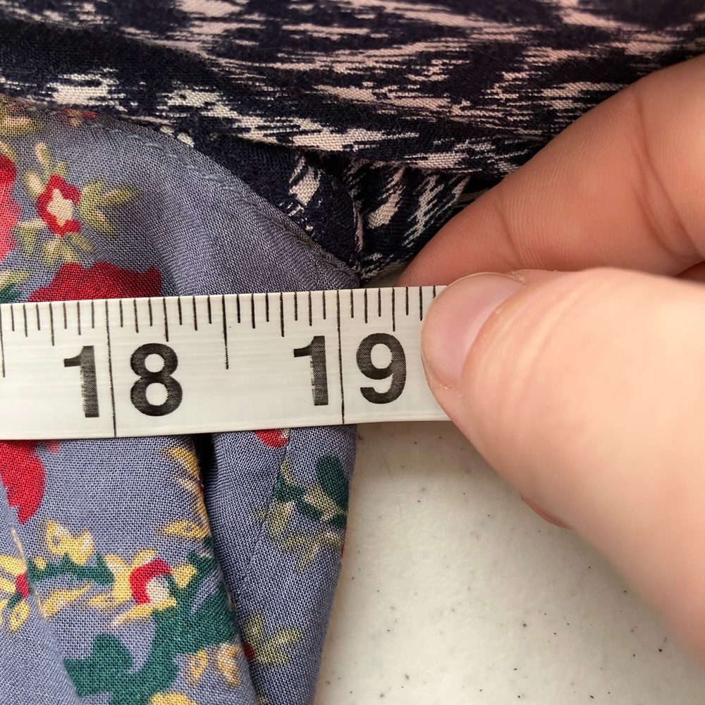 Free People Floral Printed Baseball Jacket In Indigo Blue Sz Small Snaps‎ Boho - Picture 6 of 7